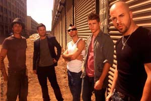 Daughtry Previewed