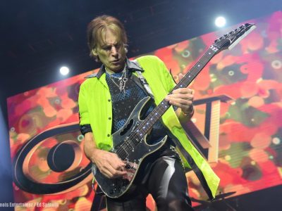 Q&A and Photo Gallery: Steve Vai at Copernicus Center November 16 • Chicago