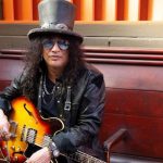 Cover Story: Slash • Raised on the Blues