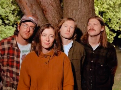 Spins: Ratboys • Singin’ to an Empty Chair